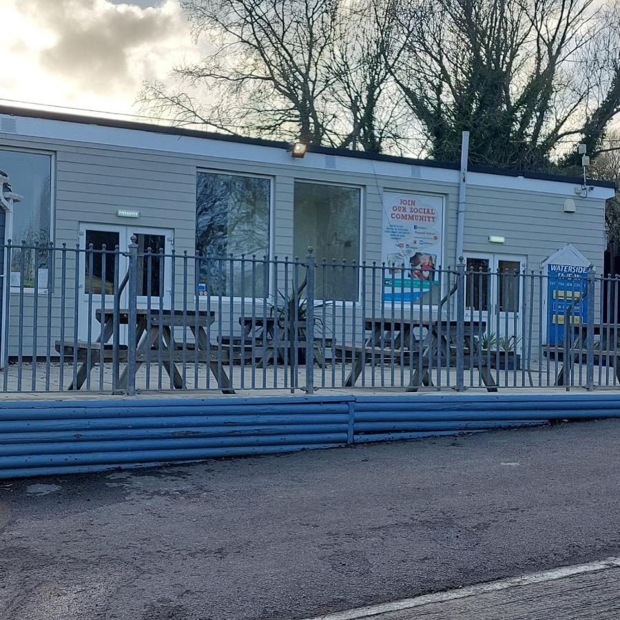 Warden Springs Caravan Park Ms16 Thornhill Road, Eastchurch,Me124Hf Sheerness Kültér fotó